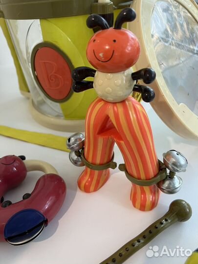 Набор музыкальных инструментов