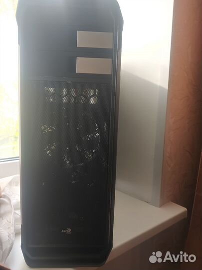 Компьютерный ATX корпус Aerocool aero-500