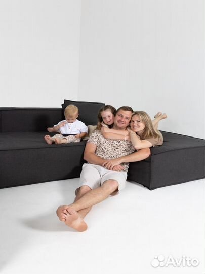 Диван со спальным местом 2700х1650 мм