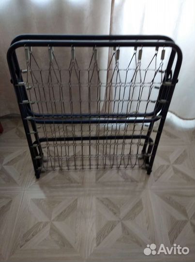 Раскладушка-кровать с ортопедическим матрасом