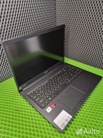 Acer silver 3050/8GB/SSD 128