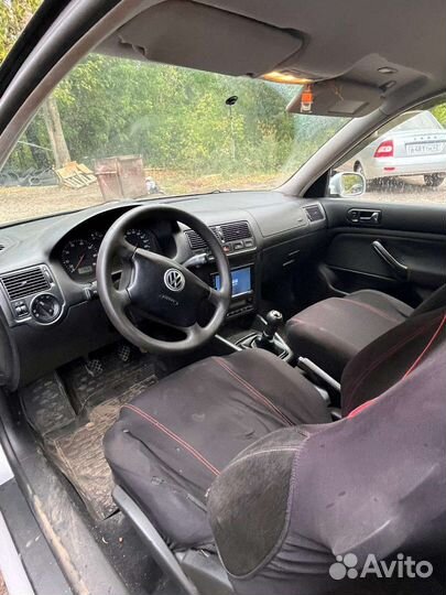 Volkswagen Golf 1.4 МТ, 2002, 240 000 км