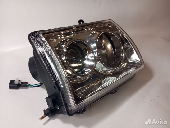 Фара правая и левая Great Wall Safe