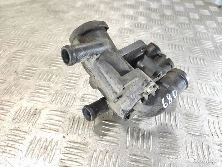 Корпус термостата Skoda Fabia 2007 2015