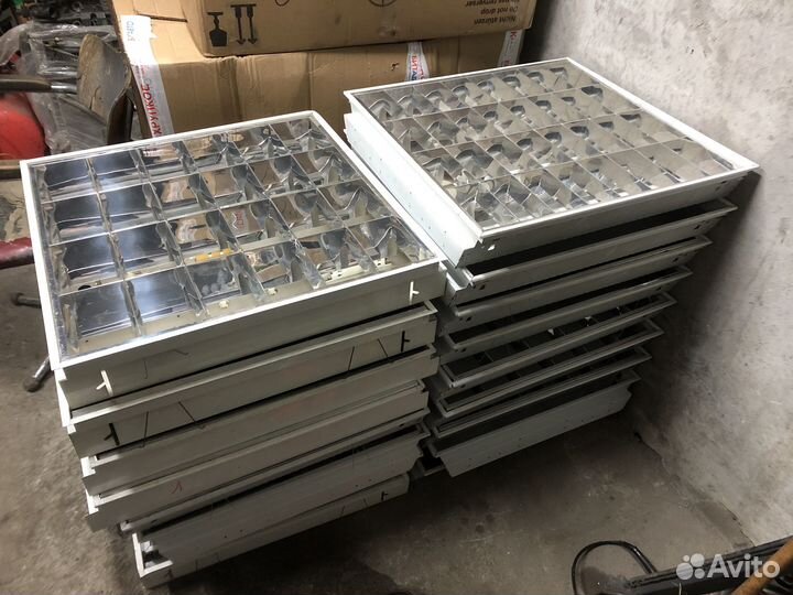 Светильник люминесцентный