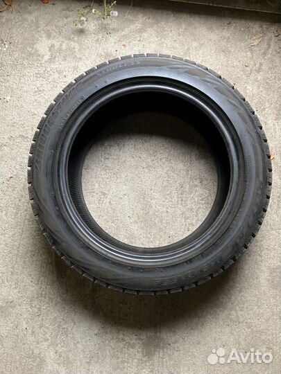 Bridgestone Blizzak Revo GZ 245/45 R17