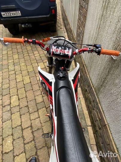 Эндуро мотоцикл BSE Z4 250