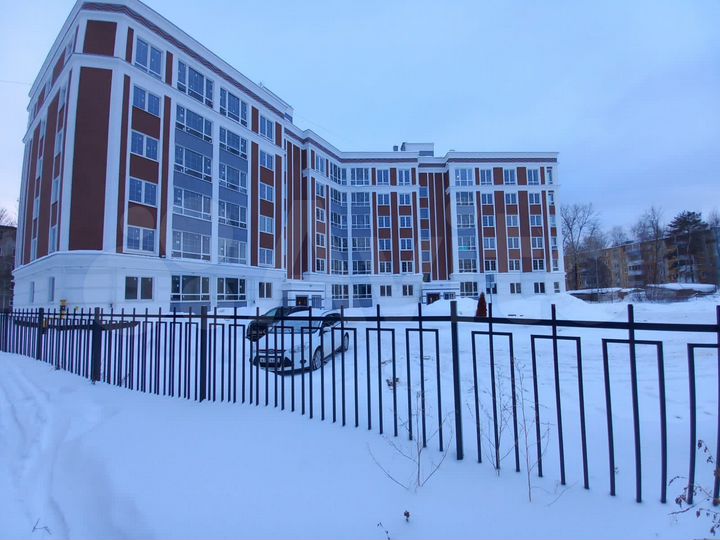 3-к. квартира, 82 м², 6/6 эт.