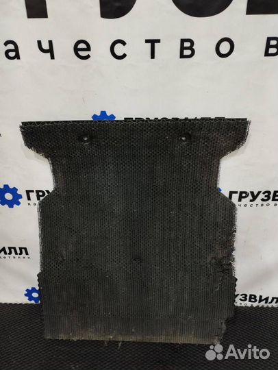 Брызговик Renault T 21740061