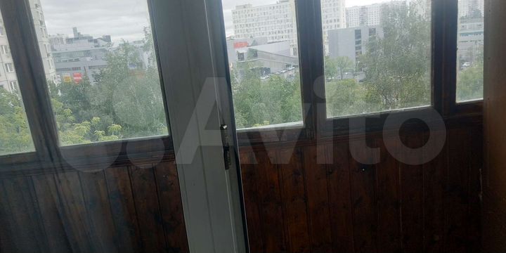 Комната 45 м² в 2-к., 8/17 эт.