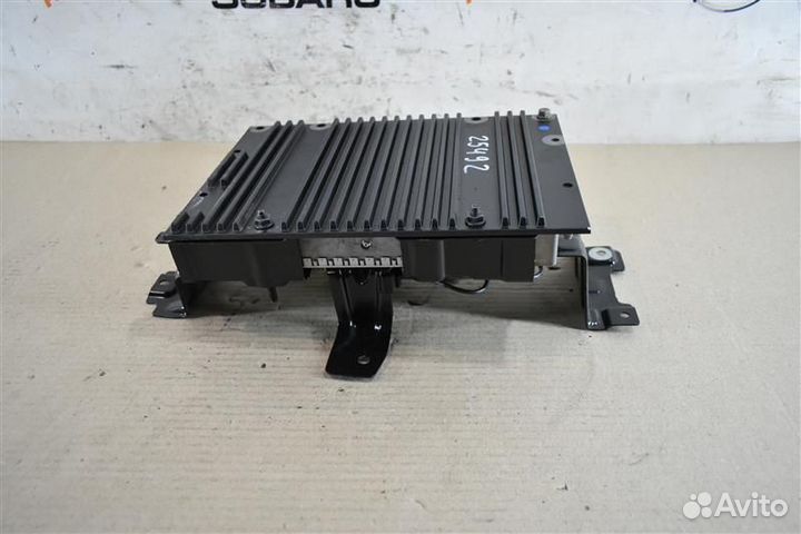 Усилитель магнитолы Volvo C30 1 поколение B4164S3