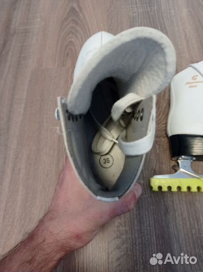 Фигурные коньки Graf Montana Gold