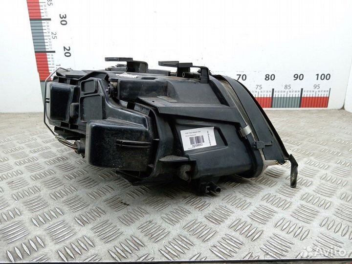 Фара передняя для Audi A6 C5 4B0941029K