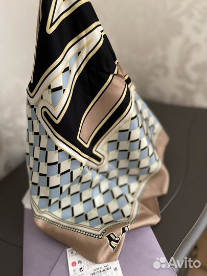 Шелковый платок