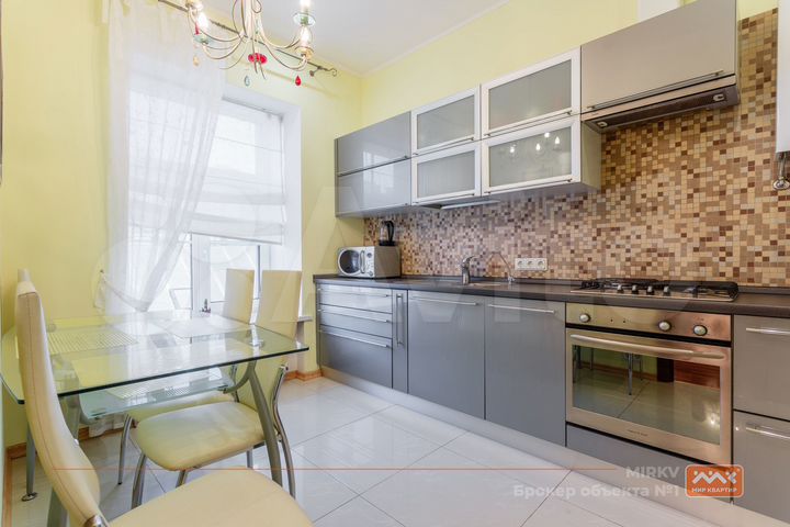 3-к. квартира, 116 м², 4/5 эт.