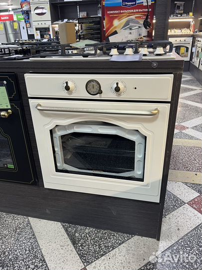 Духовой шкаф Gorenje BO6735CLI