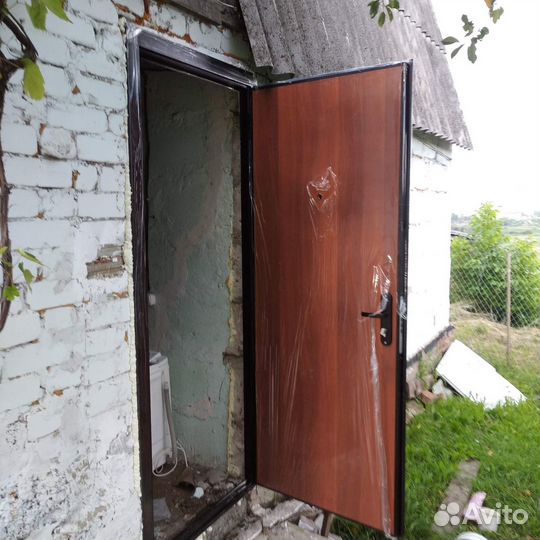 Дверь металлическая Стройгост