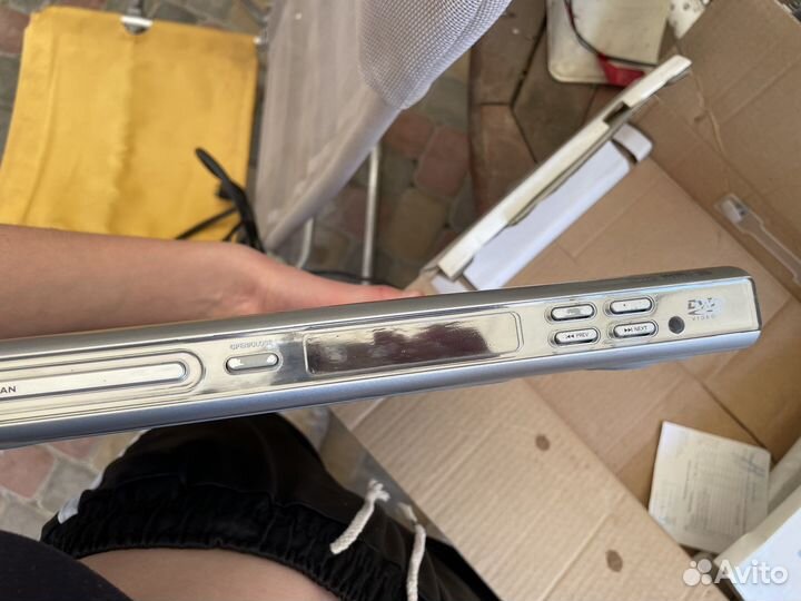 Dvd плеер philips DVP3010