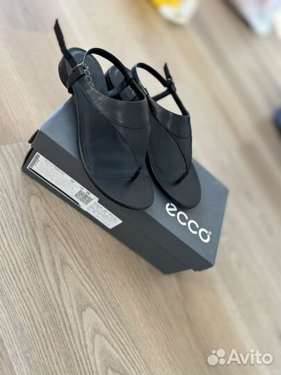 Сандалии женские ecco 39p