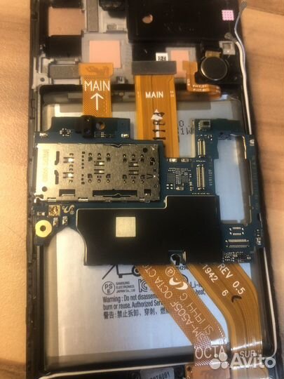 В разбор Samsung A505 (A50)