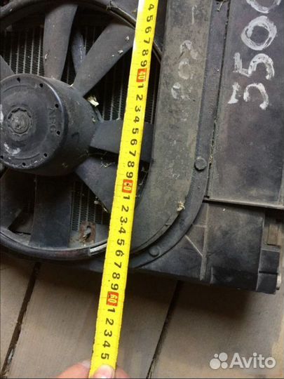 Диффузор вентилятора охлаждения Mercedes W202