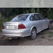 Opel Vectra 1.6 MT, 2000, битый, 150 000 км, с пробегом, цена 120 000 руб.