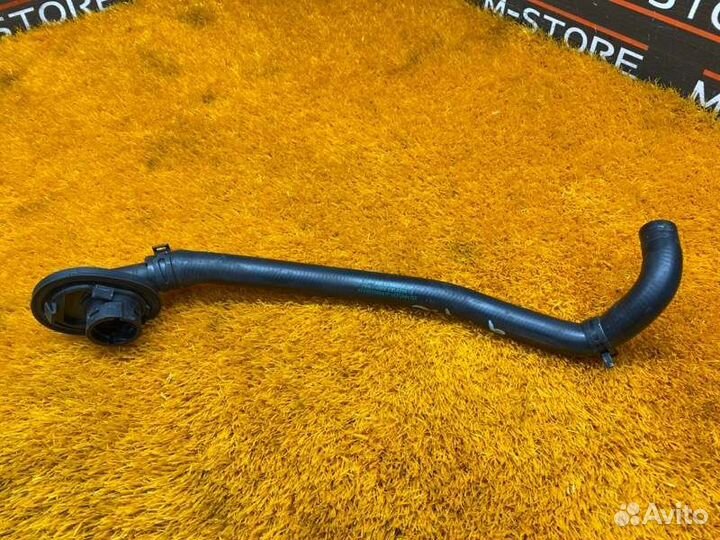 Патрубок отопителя Mercedes-Benz C-Class W204