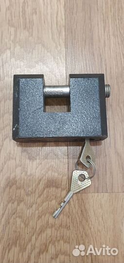 Замок навесной гаражный