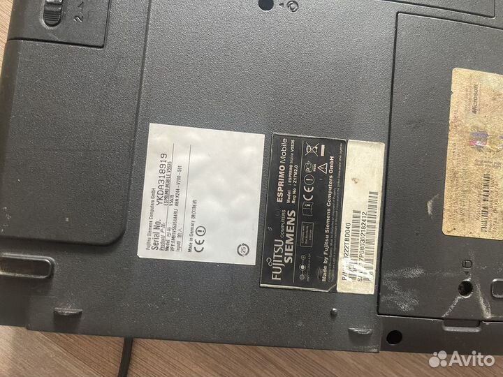 Fujitsu siemens V5535