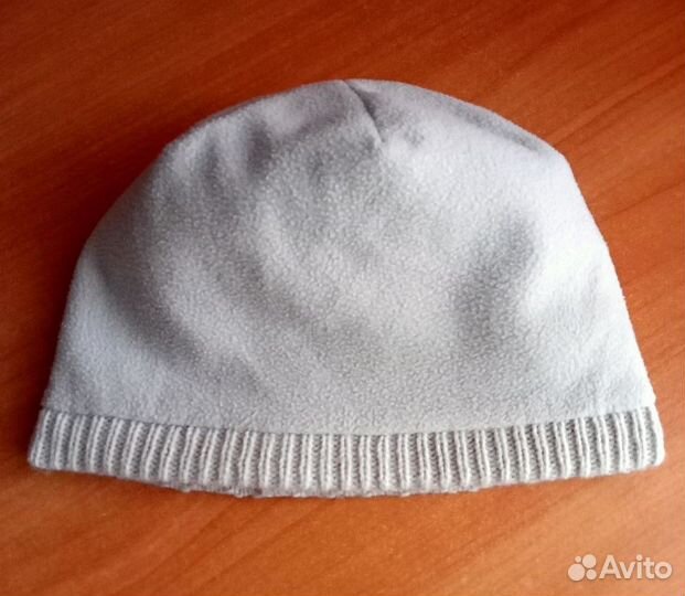 Фирменная женская шапка Reebok. Новая