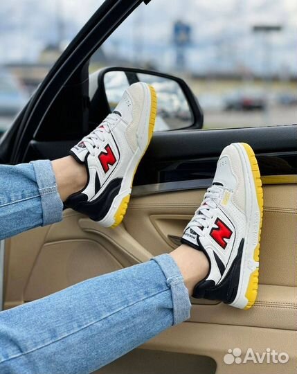 New Balance 550