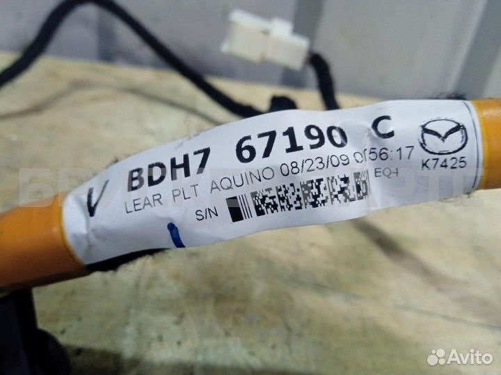 Проводка двери прав Мазда 3 BL