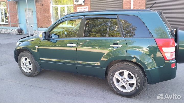 Suzuki Grand Vitara 2.0 AT, 2006, 200 000 км