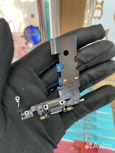 Оригинальный шлейф зарядки iPhone 8