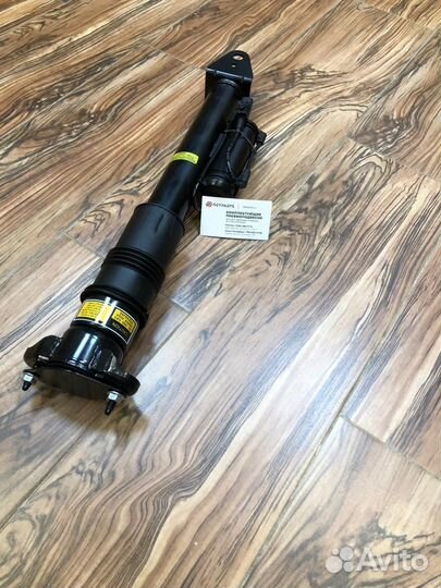 Задний амортизатор на Mercedes-benz ML A1663201930