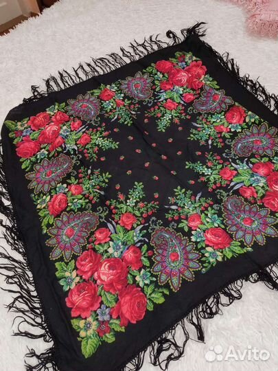 Павловопосадский платок шаль