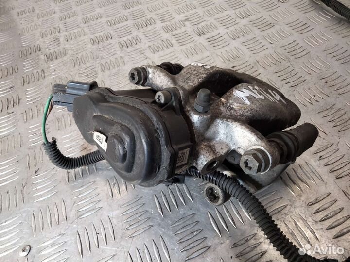 Суппорт задний левый Renault Megane IV