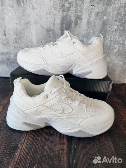 Кроссовки белые Nike M2K Tekno