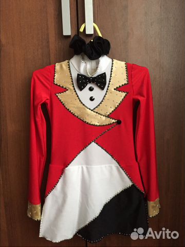 Платье для выступления по фигурному катанию