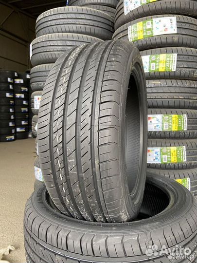 Grenlander L-Zeal56 215/50 R18 92W