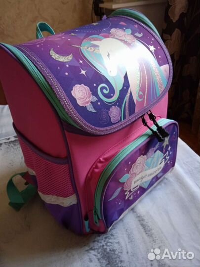 Школьный рюкзак для девочки