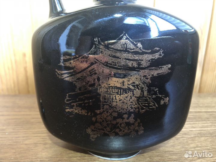 Сакешница - штоф со стопками