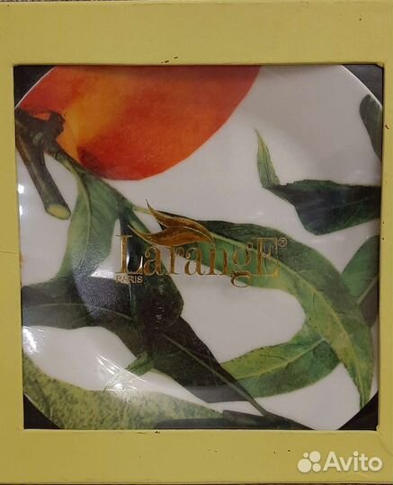 Набор тарелок