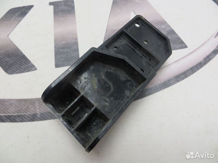 Кронштейн бампера левый под фару Mazda 6 GH