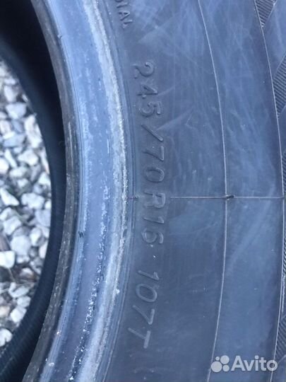 Yokohama Ice Guard F700S 245/70 R16