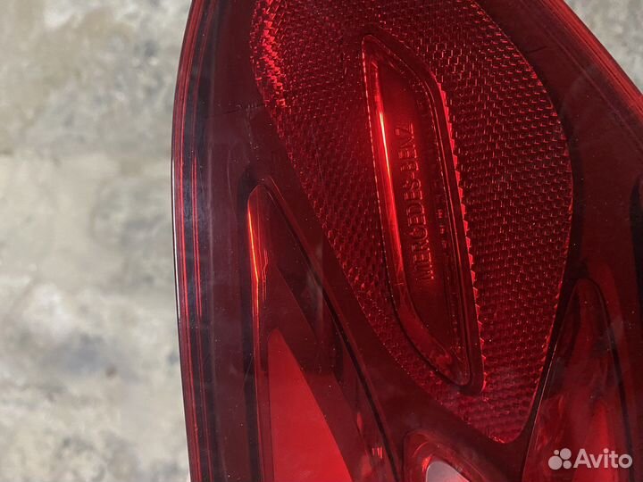 Правый фонарь в крыло