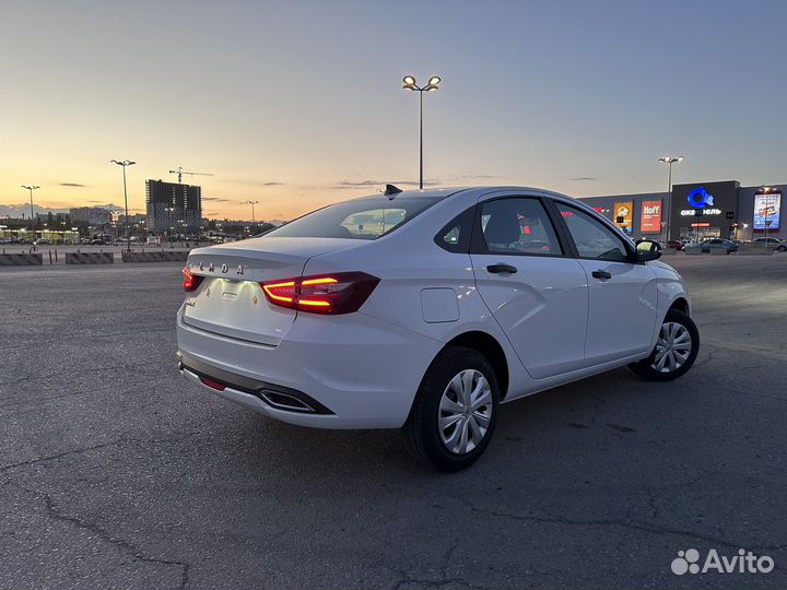 LADA Vesta 1.6 МТ, 2024, 100 км