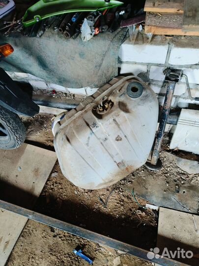 Бензобак на ваз 2106