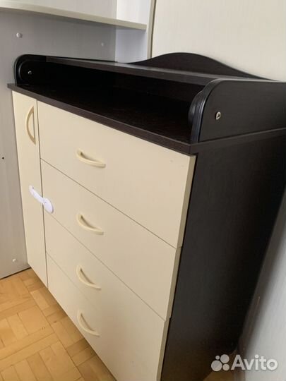 Пеленальный столик комод