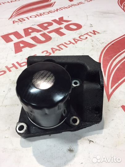 Кронштейн масляного фильтра Ford Focus 2